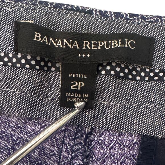 Banana Republic Womens Shorts Tailored Diamond Geometric Blue Size 2 Petite - Picture 3 of 8